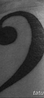 fotó a basszusgitáros tetoválásról 2018. 07. 02. №023 - Bass Key Tattoo -