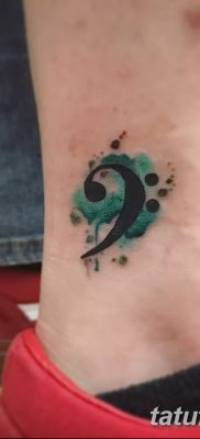 fotó a basszusgitáros tetoválásról, 2018. 07. 02. №044 - Bass Key Tattoo -