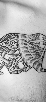 fotó egy jegesmedve tetoválásról, dátum: 2017.12.03., №017 - fehér medve tetoválás -