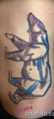 fotó egy jegesmedve tetoválásról, kelt 2017.12.03., №064 - fehér medve tetoválás -