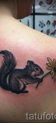 fotó a mókus tetoválásról egy cikkhez a mókusos tetoválás jelentéséről - tatufoto.ru - 25