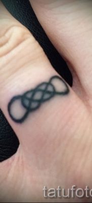 valeur double infinité de tatouage - példa a tatouage fini dans la photo 3 -ra