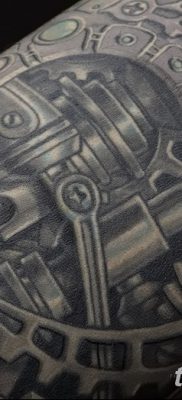 fotó a biomechanikai tetoválásról, dátum: 2017.08.15. №122 - Biomechanika tetoválás_