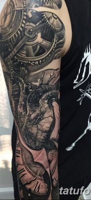 fotó a biomechanikai tetoválásról, kelt 2017. 08. 15 -én №020 - Biomechanika tetoválás_