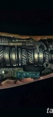 fotó a biomechanikai tetoválásról, kelt 2017. 08. 15 -én №022 - Biomechanika tetoválás_