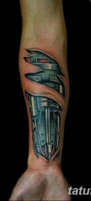 fotó a biomechanikai tetoválásról, kelt 2017. augusztus 15 -én №027 - Biomechanika tetoválás_