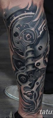 fotó a biomechanikai tetoválásról, kelte: 2017. 08. 15. №030 - Biomechanika tetoválás_