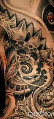 fotó a biomechanikai tetoválásról, kelt 2017. 08. 15 -én №034 - Biomechanika tetoválás_