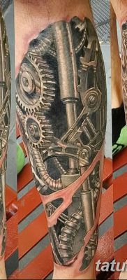 fotó a biomechanikai tetoválásról, kelte: 2017. 08. 15. №038 - Biomechanika tetoválás_