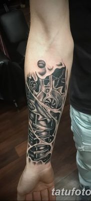 fotó a biomechanikai tetoválásról, dátum: 2017.08.15. №042 - Biomechanika tetoválás_