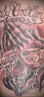 Fotó a tetoválásról Isten az én bírám - 25052017 - példa - 011 A tetováló Isten a bírám