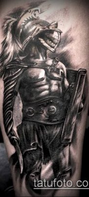 fotó egy erős férfi tetoválásról (érték) - példa rajz - 007