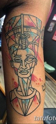 صورة وشم الإلهة إيزيس 03/16/2019 №052 - صورة وشم إيزيس -