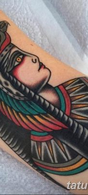 صورة وشم الإلهة إيزيس 03/16/2019 №077 - صورة وشم إيزيس -