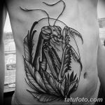 fotó egy imádkozó sáska tetoválásról, 2018. 04. 20 -án, №026 - sáska tetoválás -