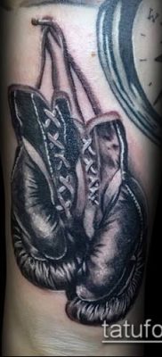 fotó tetoválás bokszkesztyű (tetoválás) (érték) - példa rajz - 064