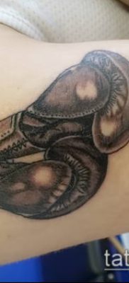 fotó tetoválás bokszkesztyű (tetoválás) (érték) - példa rajz - 060