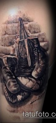 fotó tetoválás bokszkesztyű (tetoválás) (érték) - példa rajz - 049