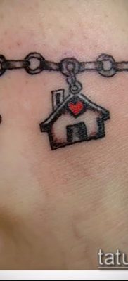 صورة لسوار الوشم (قيمة) - مثال على تصميم وشم مثير للاهتمام - 042