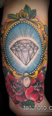 A 178 -as számú gyémánttetoválás a minta méltó változata, amely sikeresen használható a gyémánt átalakítására és alkalmazására tetoválásként egy lány számára