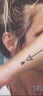 A 20 -as számú gyémánttetoválás a minta klassz változata, amelyet sikeresen lehet használni a véglegesítéshez és a gyémánttetováláshoz a karon