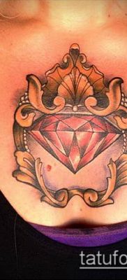 771 -es gyémánttetoválás - a minta hűvös változata, amely sikeresen használható a gyémánt finomítására és felhelyezésére az ujján tetoválásként