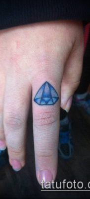 gyémánt tetoválás # 588 a minta klassz változata, amely sikeresen használható fehér gyémánt tetoválásként történő átalakításra és alkalmazásra