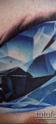 244 -es gyémánttetoválás - a minta érdekes változata, amely könnyen használható bagoly -tetoválásként gyémánttal történő feldolgozásra és alkalmazásra