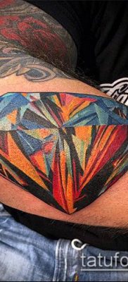 239 -es gyémánttetoválás - a minta exkluzív változata, amely sikeresen használható felülvizsgálathoz és gyémánttetováláshoz