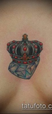 78 -as számú gyémánttetoválás - a minta exkluzív változata, amely könnyen használható felülvizsgálatra és gyémánttetoválásként a gyomorra