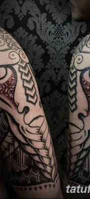 fotó egy bivaly tetoválásról, kelt 2018. 04. 16 -án №046 - Buffalo Tattoo -