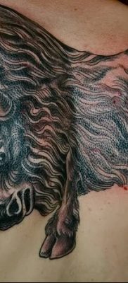 fotó egy bivaly tetoválásról, kelt 2018. 04. 16 -án №086 - Buffalo Tattoo -