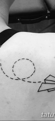 fotó a tetoválásról Papírrepülőgép 2018.01.23 -tól №003 - tetoválópapír repülőgép -