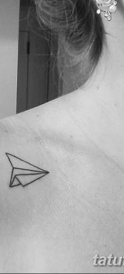 fotó tetoválás Papír repülőgép 2018.01.23 -tól №056 - tetováló papír repülőgép -