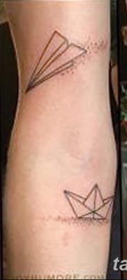 fotó tetoválás Papír repülőgép 2018.01.23 -tól №077 - tetováló papír repülőgép -