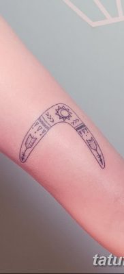 fotó a bumeráng tetoválásról, kelt 2017.12.10., №029 - bumeráng tetoválás -