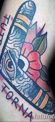 fotó a bumeráng tetoválásról, 2017.12.10. №047 - bumeráng tetoválás -