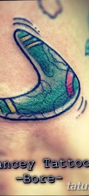 fotó a bumeráng tetoválásról, kelt 2017.12.10. №051 - bumeráng tetoválás -