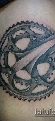 Fénykép egy lánc tetoválásról - példa rajz - 30052017 - példa - 117 Tetováló lánc