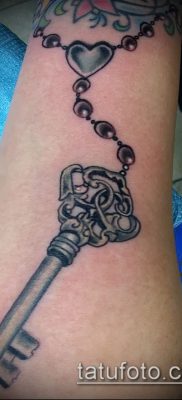 Fénykép egy lánc tetoválásról - példa rajz - 30052017 - példa - 118 Tetováló lánc