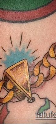 Fénykép egy lánc tetoválásról - példa rajz - 30052017 - példa - 130 tetováló lánc