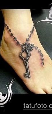 Fénykép egy lánc tetoválásról - példa rajz - 30052017 - példa - 008 Tetováló lánc