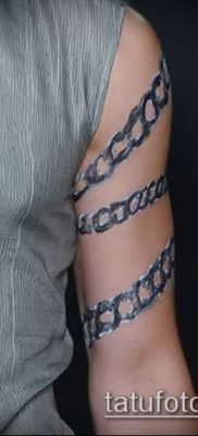 Fénykép egy lánc tetoválásról - példa rajz - 30052017 - példa - 009 Tetováló lánc