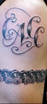 Fénykép egy lánc tetoválásról - példa rajz - 30052017 - példa - 025 Tetováló lánc