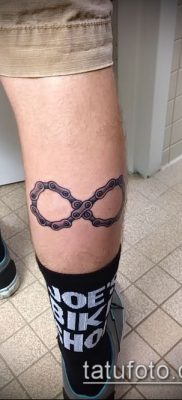 Fénykép egy lánc tetoválásról - példa rajz - 30052017 - példa - 040 Tetováló lánc