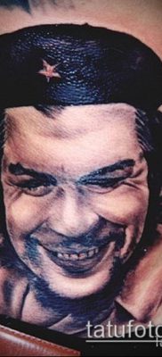 A CHE GEWAR TATTOO №380 a rajz egy hűvös változata, amely sikeresen használható Che Guevara karján végzett tetoválásként történő feldolgozására és alkalmazására.