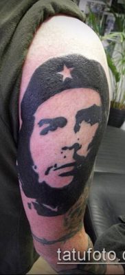 A CHE GEWAR TATTOO # 880 a minta klassz változata, amely jól használható Che Guevara karon történő megváltoztatására és tetoválására.