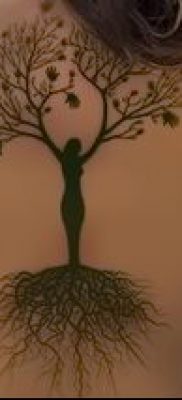 tetováló férfi fotó (érték) - példa egy érdekes tetoválási rajzra - 038