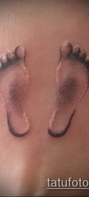 tetováló férfi fotó (érték) - példa egy érdekes tetoválási rajzra - 033