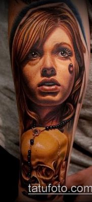 tetováló férfi fotó (érték) - példa egy érdekes tetoválási rajzra - 024